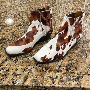 🍁🐄Zara cowhide/ calf hair booties